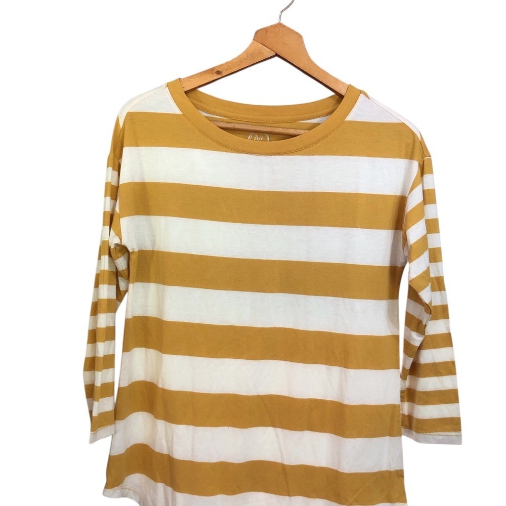 Maurices Gold 3/4 Sleeve‎ Boxy Tee Tunic w/ Shirt Tail hem